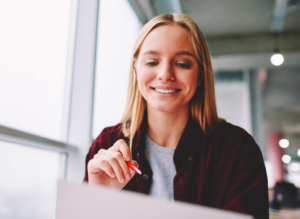 How to Design a Survey Form (Easy 7 Step Process)